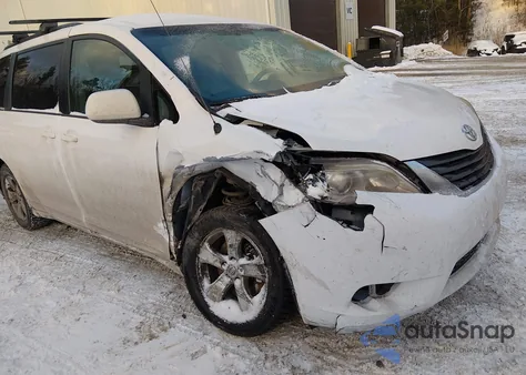 2013 Toyota Sienna Le V6 8 Passenger из США, поврежденный, VIN 5TDKK3DC7DS286764